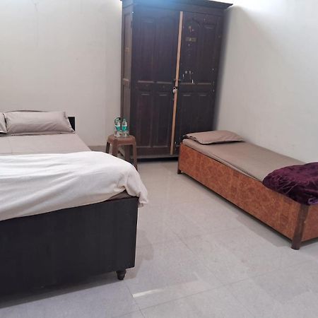 Sangam Vatika Home Stay Prayagraj Esterno foto